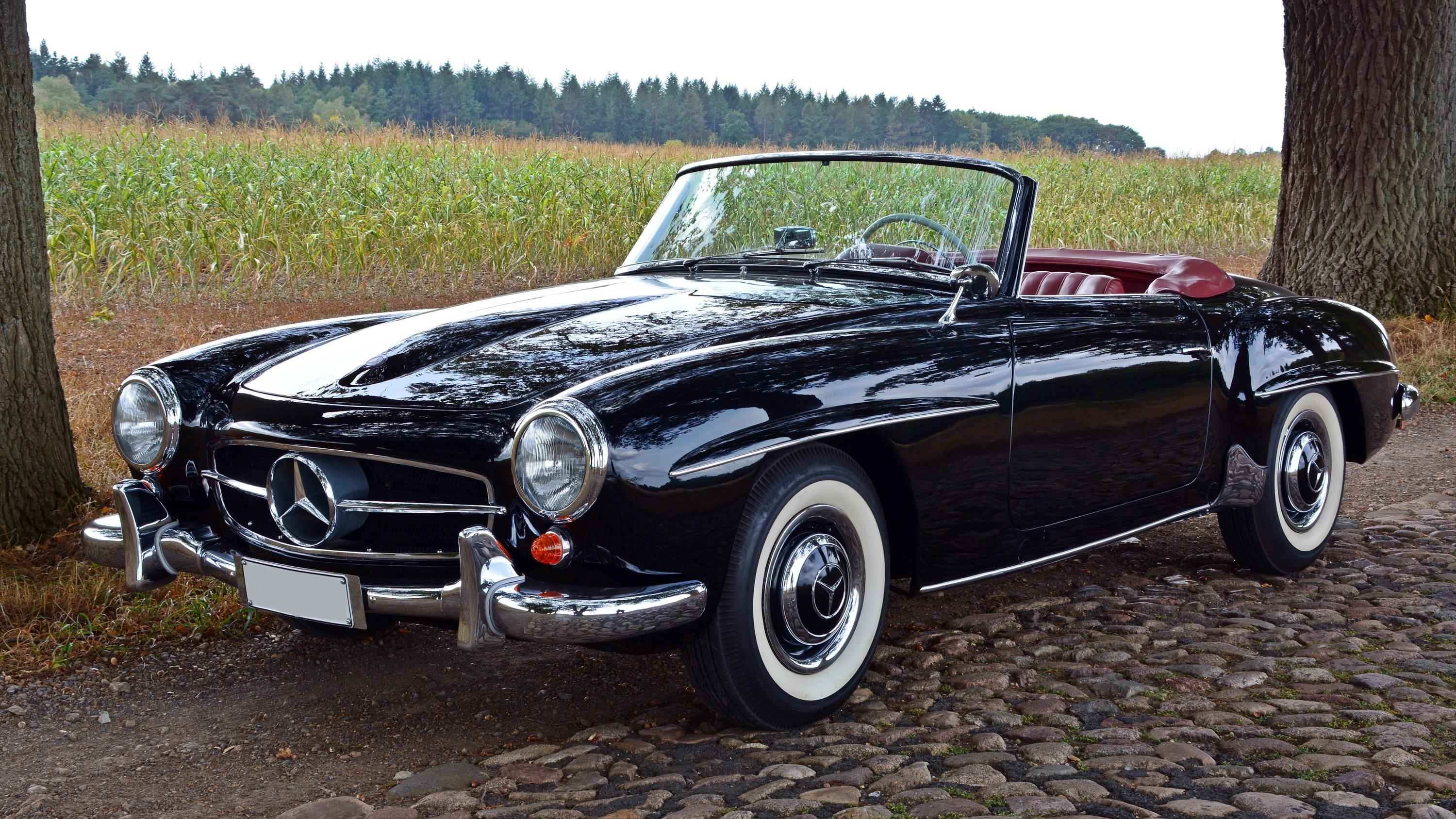 Mercedes-Benz 190sl | black